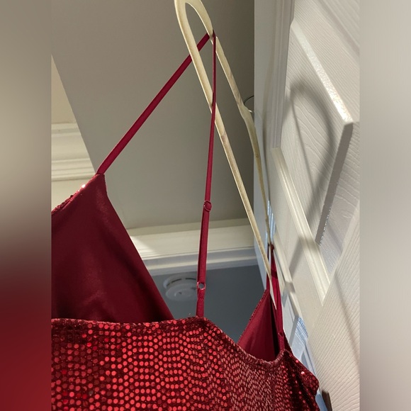 Red sequin maxi dress - Picture 3 of 9